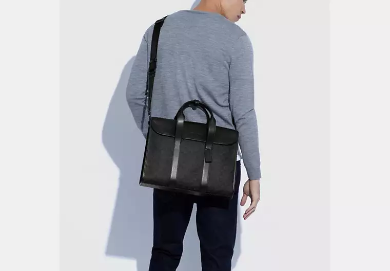 35-gotham-portfolio-bag-in-signature-canvas-signature-coated-canvas-smooth-leather-black-copper-charcoal-black-5.webp Gotham Portfolio Bag In Signature Canvas - signature coated canvas/smooth leather/Black Copper/Charcoal/Black